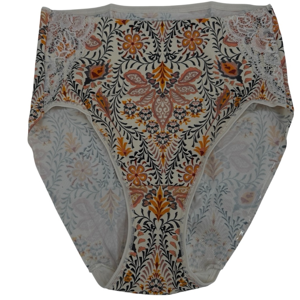 SOMA Vanishing Tummy Modern Brief Panty With Lace
Size M